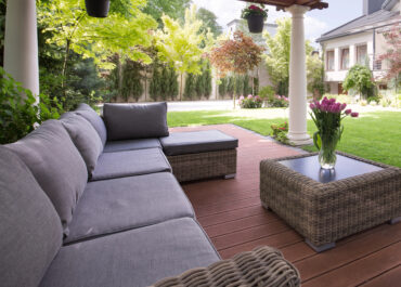 Terrasse gestalten, pflegen und richtig nutzen