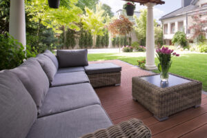 Terrasse gestalten, pflegen und richtig nutzen